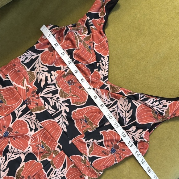 Seea Frida One Piece Swimsuit in Mabel Size Medium Sold by Free People 55 - Picture 12 of 12
